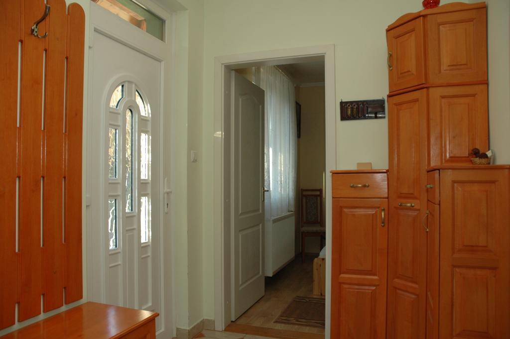 Zoeldike Vendeghaz Hotel Kaposvár Kamer foto